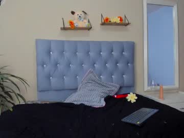 girl
        mailin18 cam image #1902223