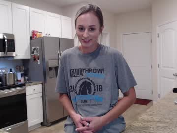 girl
        holihurricane cam image #6839017