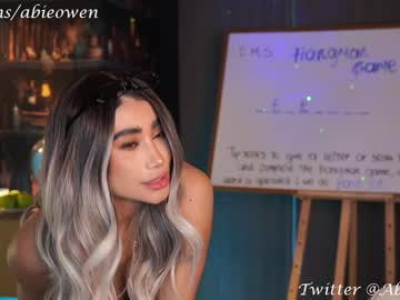 girl
        abie_owen cam image #5235719