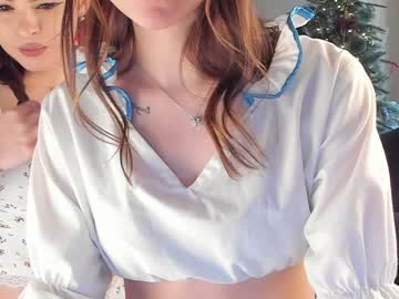 girl
        lovenpuff cam image #5955313