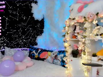 girl
        littleflufflepuff cam image #156169