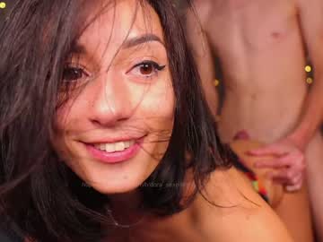 girl
        dora_sexplorer cam image #2617888