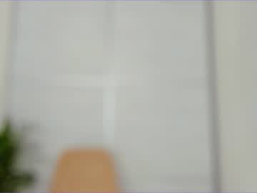 girl
        elizabeth__gray cam image #290644