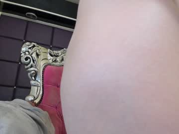 girl
        cateyes_19 cam image #3699736