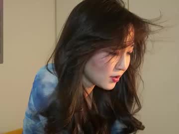 girl
        seulbi cam image #6365150