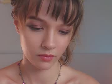 girl
        _demi_dee_ cam image #5998787