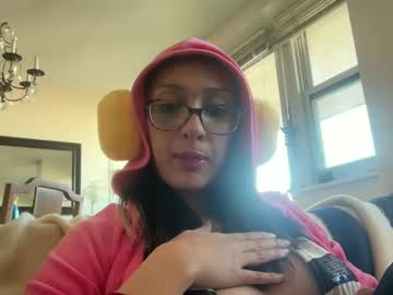 girl
        funkyfig cam image #5224114