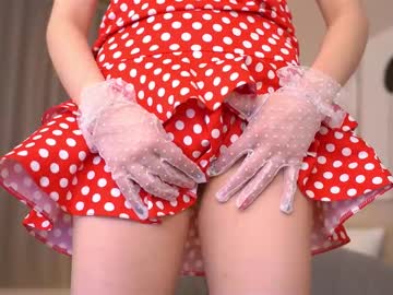 girl
        dietmountaindew_ cam image #6302696