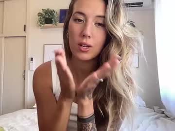 girl
        taylorslittlekingdom cam image #6816650