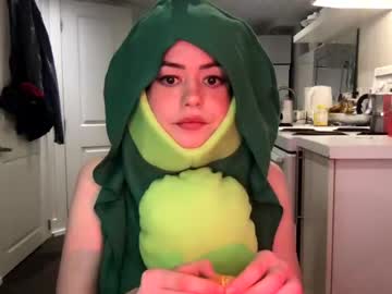 girl
        littlesugarpea cam image #1061517