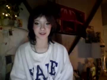 couple
        jackievilleof cam image #4150120