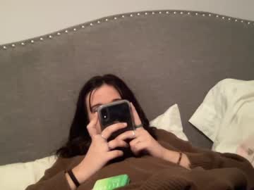 girl
        rebeccaryder333 cam image #431009