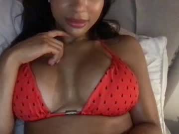 girl
        misslady30 cam image #1687878