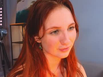 girl
        lynnalltop cam image #4993861