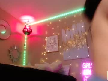 girl
        milf_lacey cam image #4559815