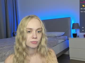girl
        stacy_fanning cam image #2050359