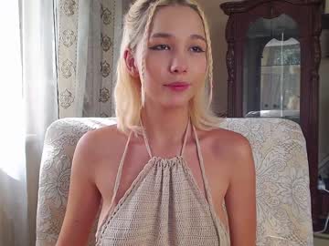 girl
        karinalin18 cam image #2162856