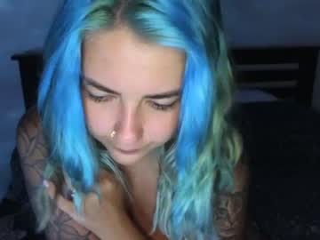 girl
        elliy_coy cam image #2373628
