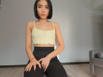 girl
        aina_kun cam image #761599