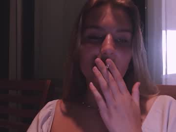 girl
        harley_blanco cam image #4053268