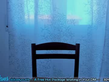 girl
        dolce4you69 cam image #2220953