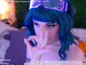 girl
        runesy cam image #1091931