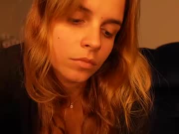 girl
        lilbeccaxo cam image #4596780
