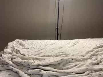 girl
        endlessmia cam image #6549219