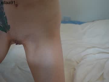 girl
        ellaa91 cam image #2654480