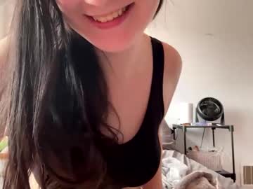 girl Nude Cam Girls Playing Games with redlavaababy