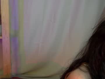 girl Nude Cam Girls Playing Games with kim_shawty