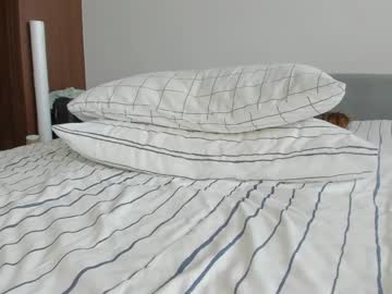 girl
        coy_t66nager cam image #2443284