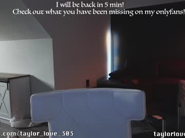 girl
        taylor_love_303 cam image #1546840