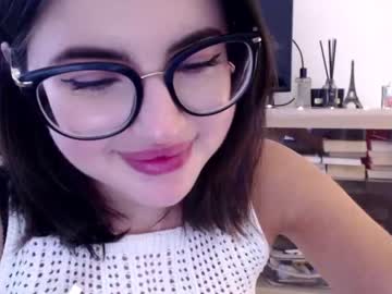 girl
        playnofuckinggames cam image #1849670