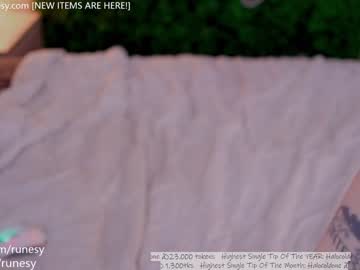 girl
        runesy cam image #1709928