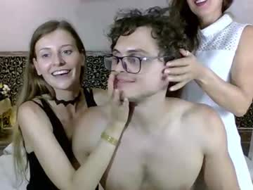couple
        goddess_marylin cam image #3161614