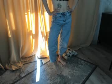 girl
        garyntrue cam image #4289844