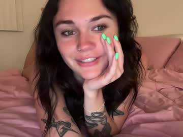 girl
        queencassidyy cam image #4215374