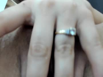 girl
        9harlotte99 cam image #1910447