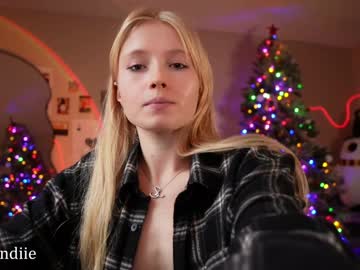 girl
        bestblondiiecb cam image #5764795