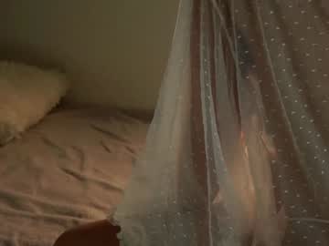 girl
        a_whole_eternity cam image #5577251