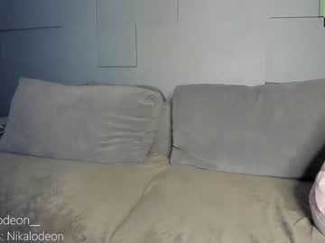 couple
        palevoxxx cam image #1088284