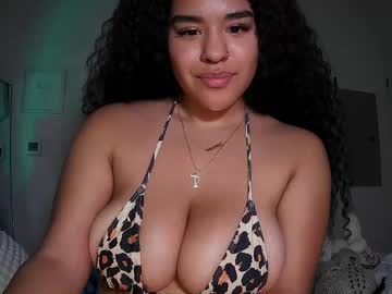 girl
        thatbtcht cam image #6781959