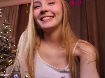 girl
        lissa_meooow cam image #5940299