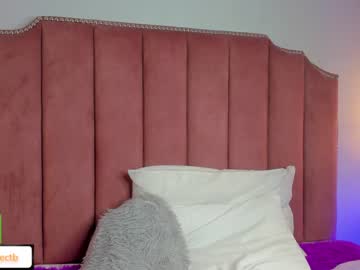 girl
        evaa_rose cam image #391110