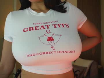 girl
        jovanna_smith cam image #6060014