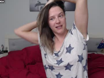 girl
        bluexstacey cam image #5403433