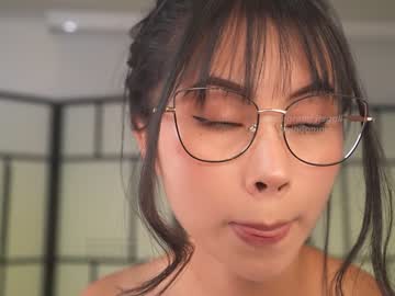 girl
        gigi_ulala cam image #4142921