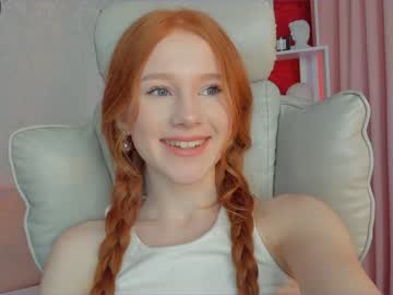 girl
        madeline_jackson cam image #1442672