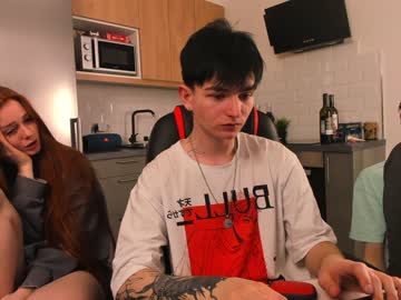 couple
        passionprince69 cam image #3918351